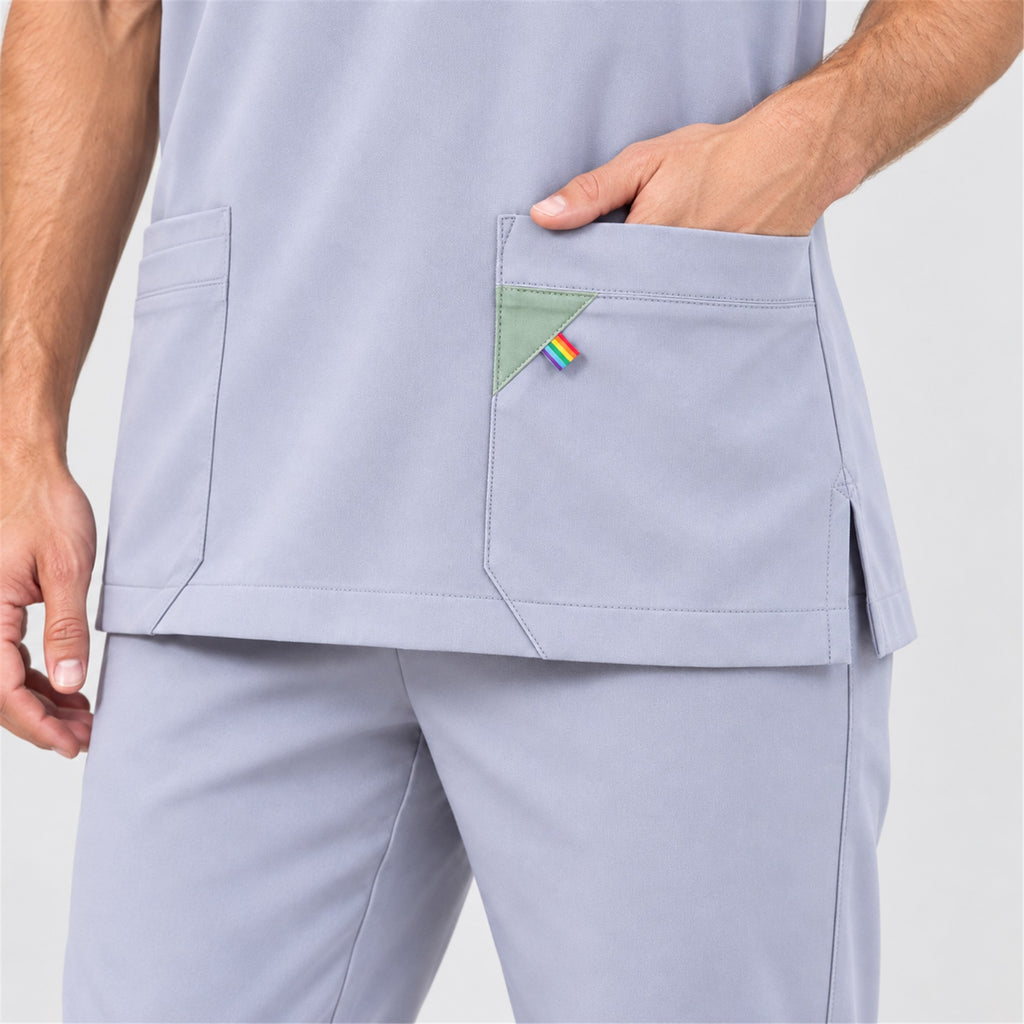 Men's V-Neck Scrub Set with Contrast Pocket Detail | G&P