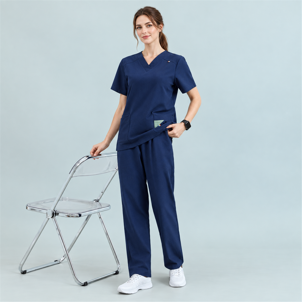 Women’s V-Neck Stretch Scrub Top with Contrast Pocket Detail | G&P