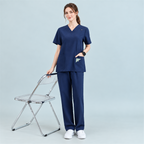 Women’s V-Neck Stretch Scrub Top with Contrast Pocket Detail | G&P