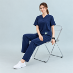 Women’s V-Neck Stretch Scrub Top with Contrast Pocket Detail | G&P