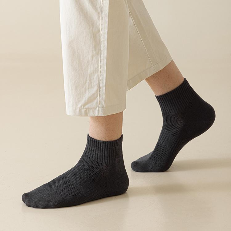 Men's Everyday Crew Socks with Ribbed Cuff