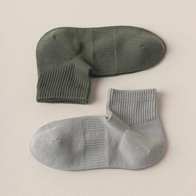 Men's Everyday Crew Socks with Ribbed Cuff