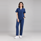 Women's V-Neck Stretch Scrub Top with 3 Pockets | G&P