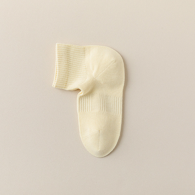 Women's Breathable Ankle Socks with Ribbed Cuff