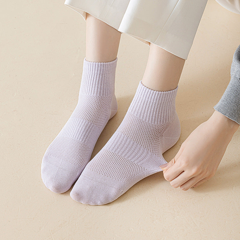 Women's Breathable Ankle Socks with Ribbed Cuff